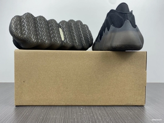 YEEZY ADIDAS H68032 400 1104
